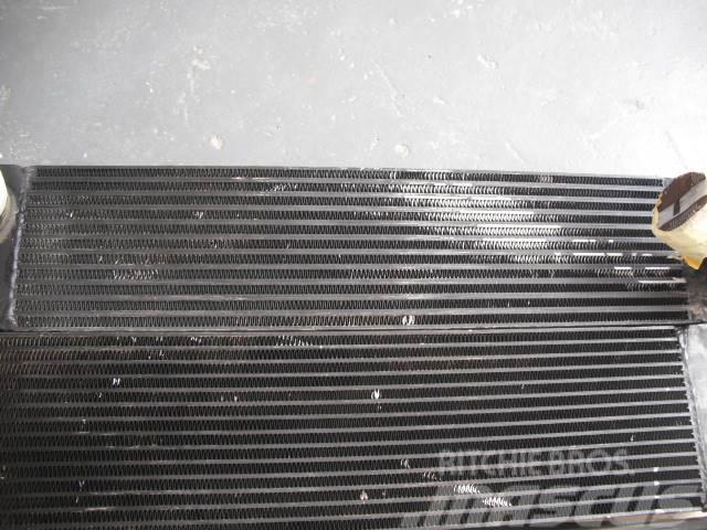 Komatsu D51  3x radiators Buldozer sobre oruga