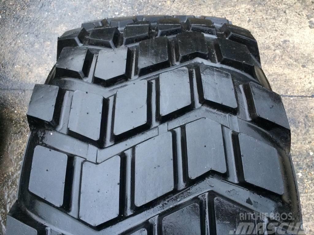 Michelin 525/65R20.5 XS - RECAP Neumáticos, ruedas y llantas