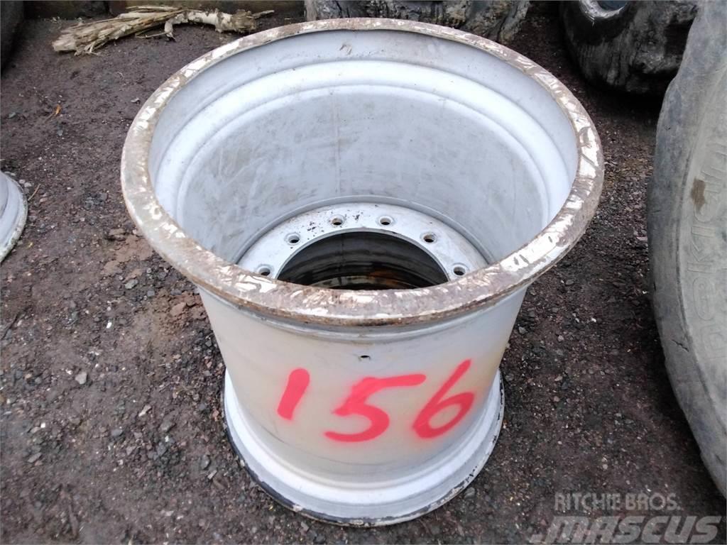 Komatsu 875 28x26,5 Neumáticos, ruedas y llantas
