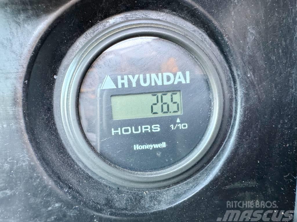 Hyundai R215 Excellent Condition / Low Hours Excavadoras de cadenas