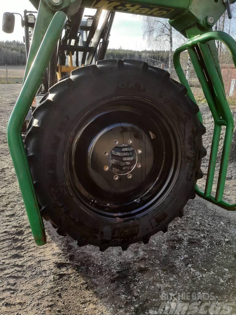 BKT radodlings hjul komplett Otros accesorios para tractores