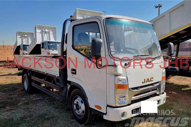 JAC 3 TON, FITTED WITH DROPSIDE BODY Otros camiones