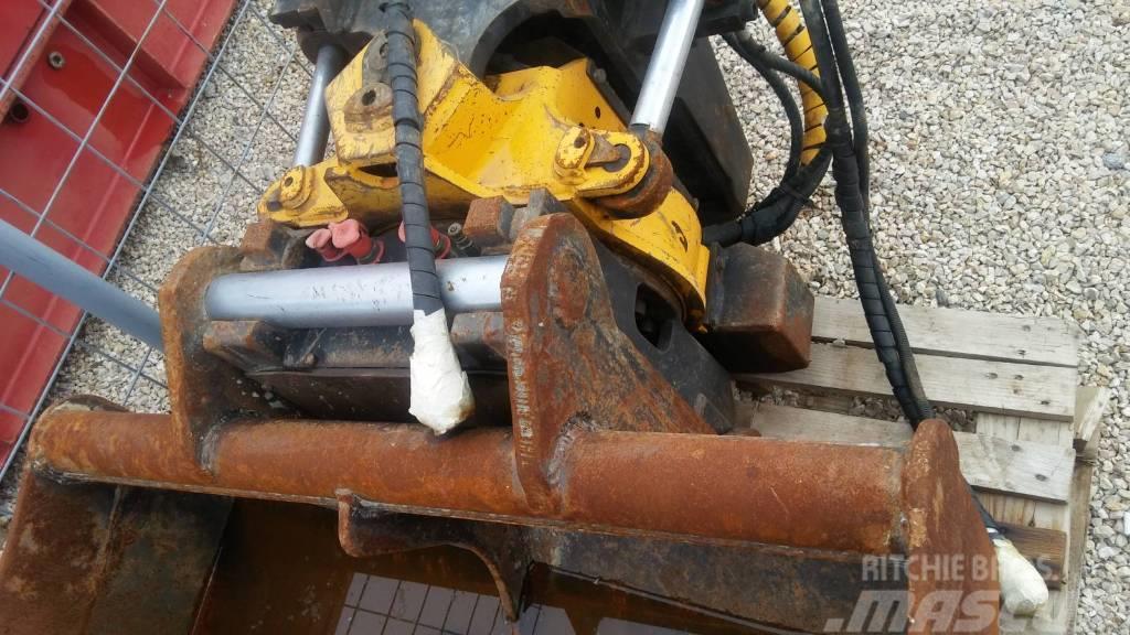 Engcon ROTORTILT EC 20 and ditch cleaning bucket 17-24t Enganches rápidos