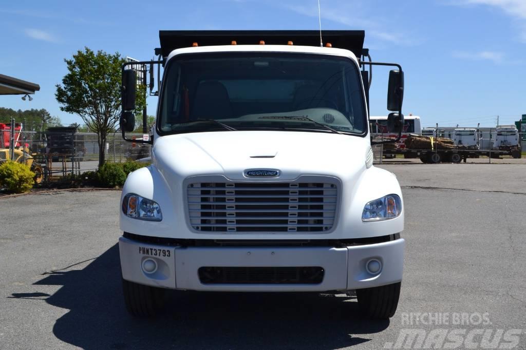 Freightliner Business Class M2 106 Camiones bañeras basculantes o volquetes