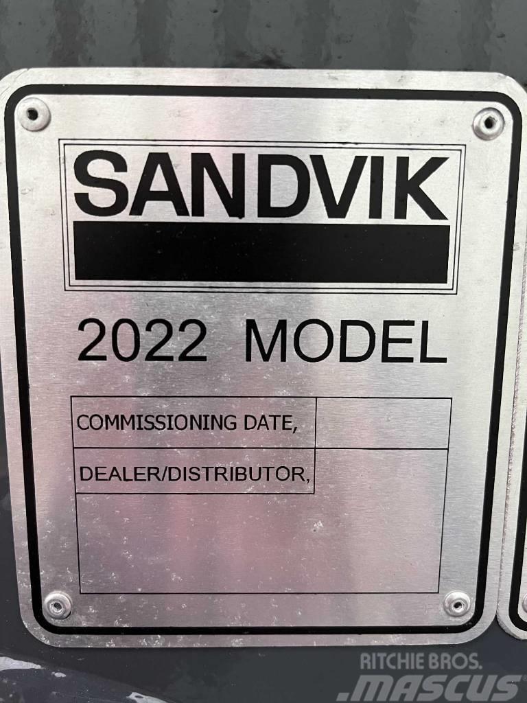 Sandvik QJ 241 Trituradoras móviles