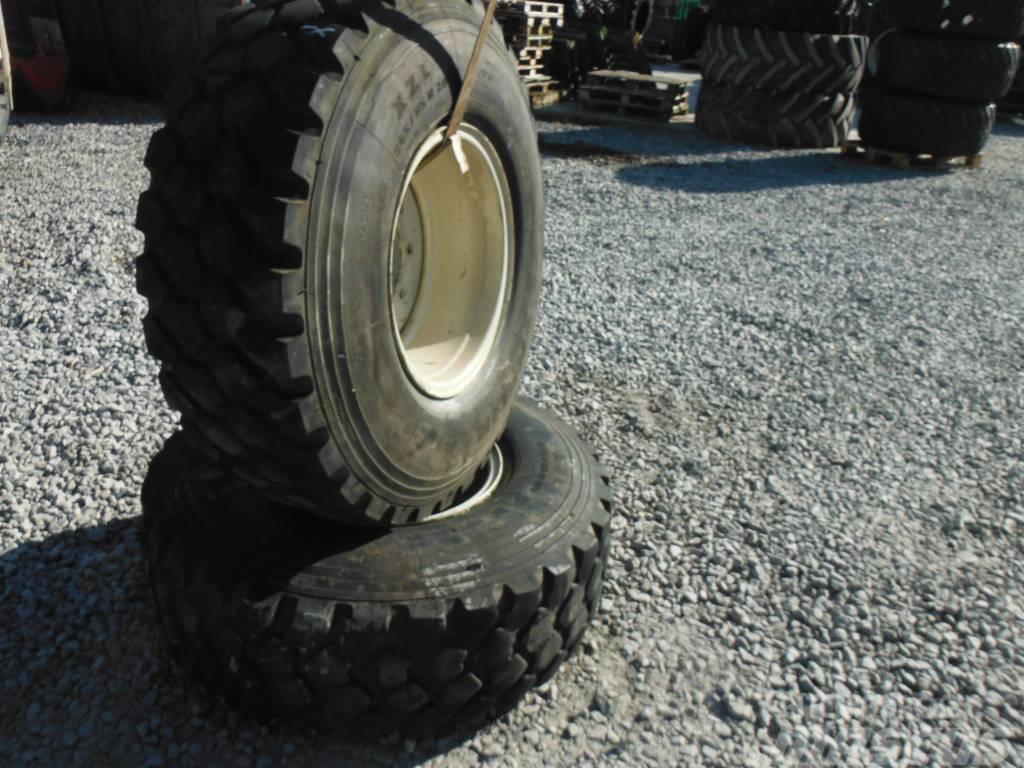 Michelin 365/85R20 Neumáticos, ruedas y llantas