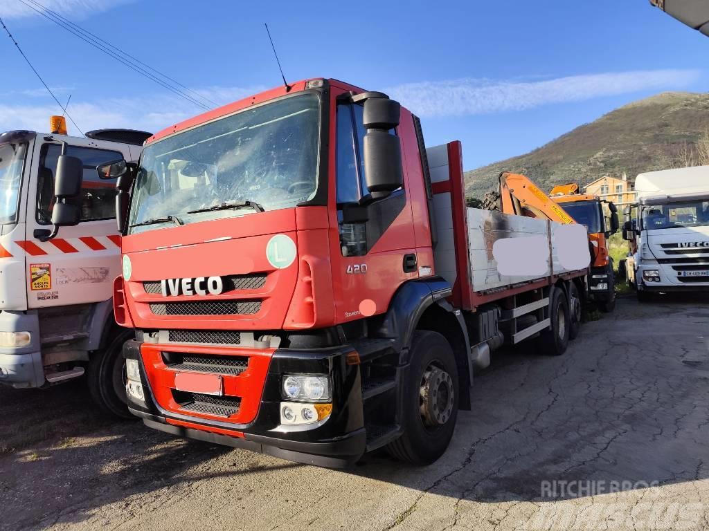 Iveco Stralis 260 S 43 Camiones grúa