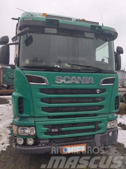 Scania 560 +Laurell Camiones volquete para virutas de madera