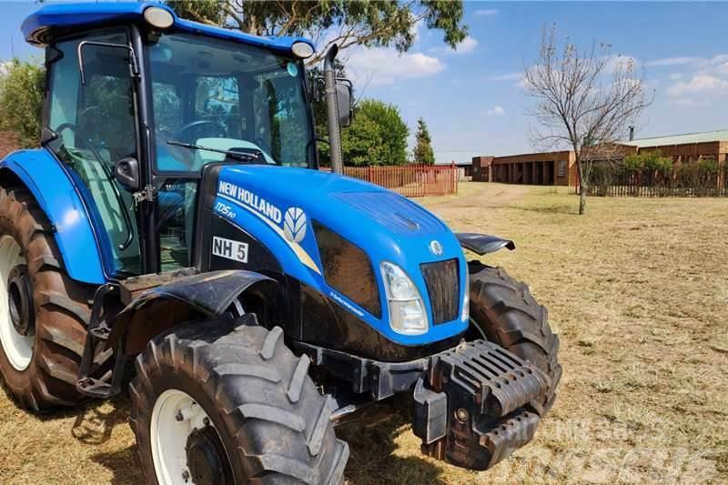 New Holland CAB TD5.90 Tractores