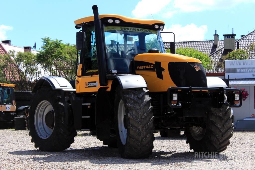 JCB Fastrac 3220-65 Tractores