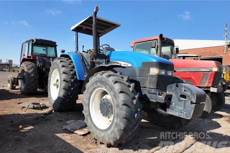 New Holland TM150Â TractorÂ Now stripping for spar Tractores