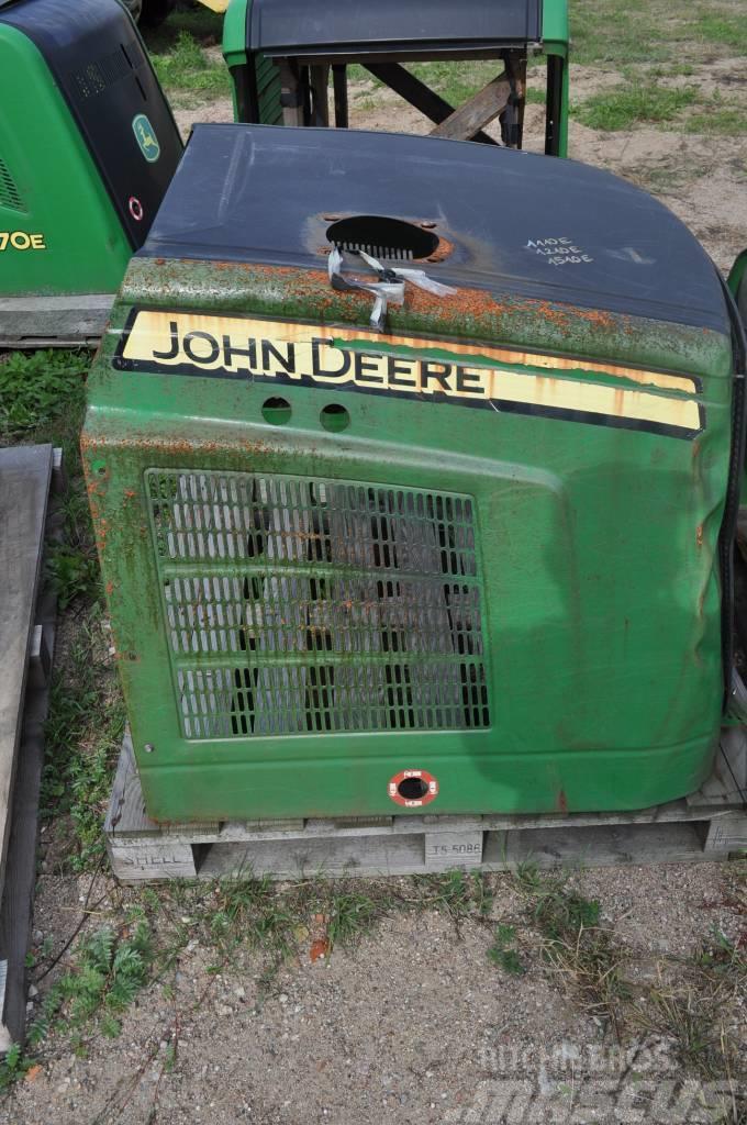 John Deere 1110/1210/1510E F649864 Cabinas e interior