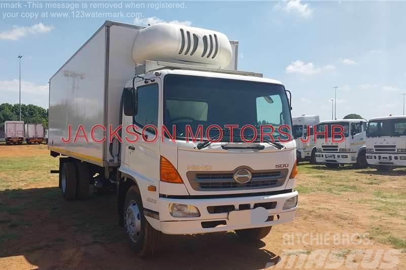 Hino 500, 1626, WITH INSULATED BODY & TRANSFRIG MT450 Otros camiones