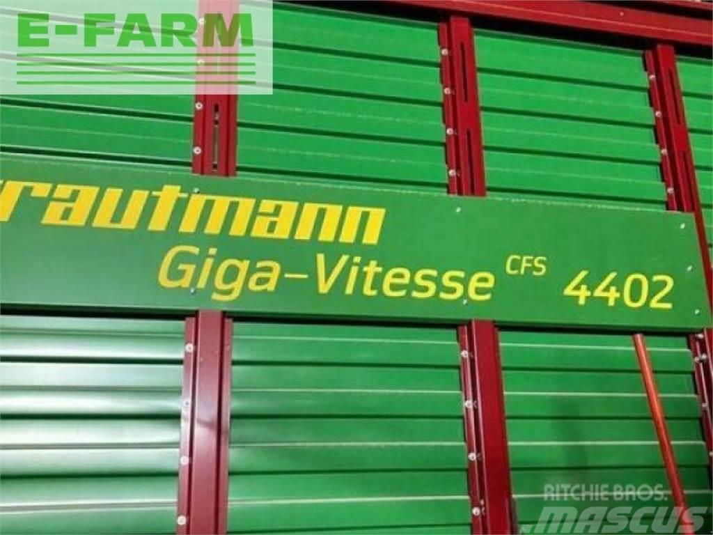 Strautmann giga-vitesse cfs 44 Remolque para grano