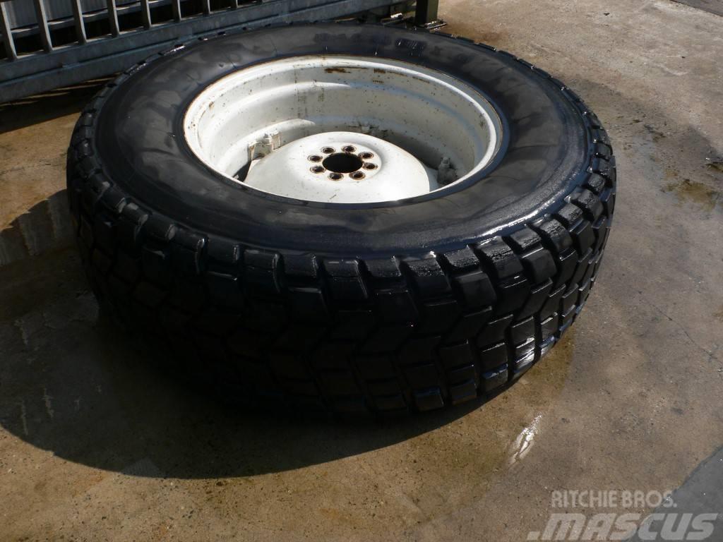 Michelin 18.4 R 30 Bib x gazon band + velg Neumáticos, ruedas y llantas