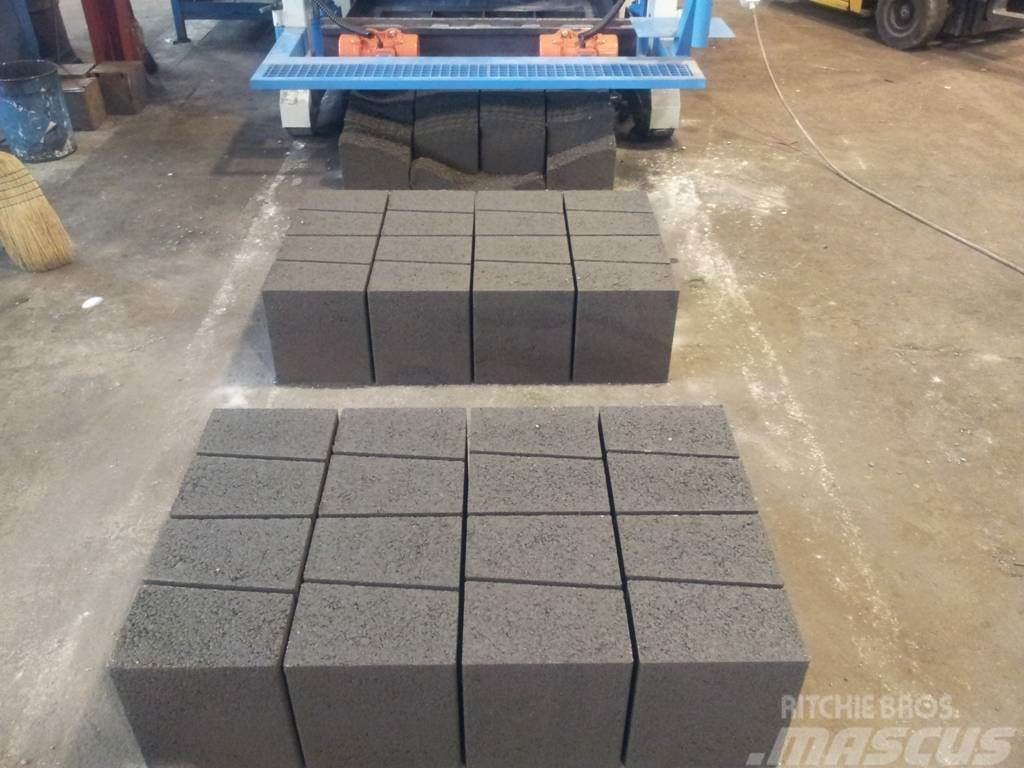 Metalika SVP-12 Concrete block making machine Hormigoneras de piedras
