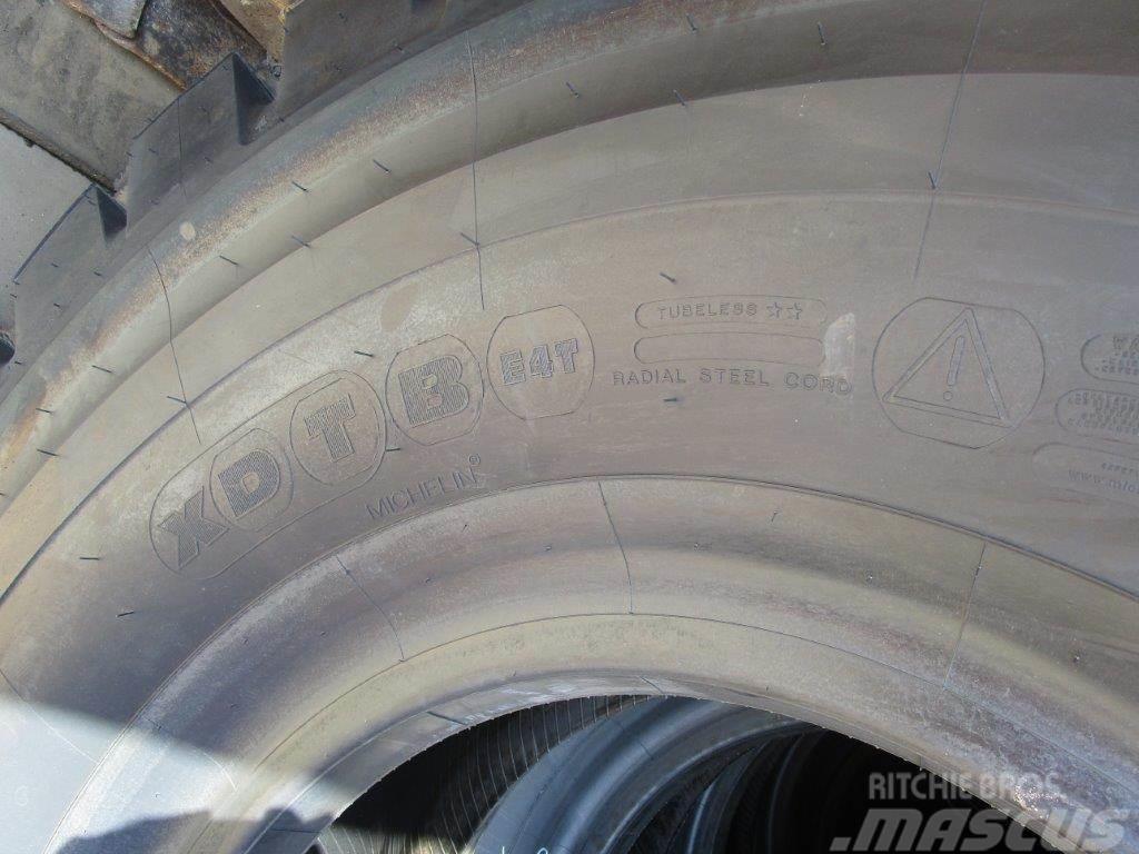Michelin 24.00 R35 Neumáticos, ruedas y llantas