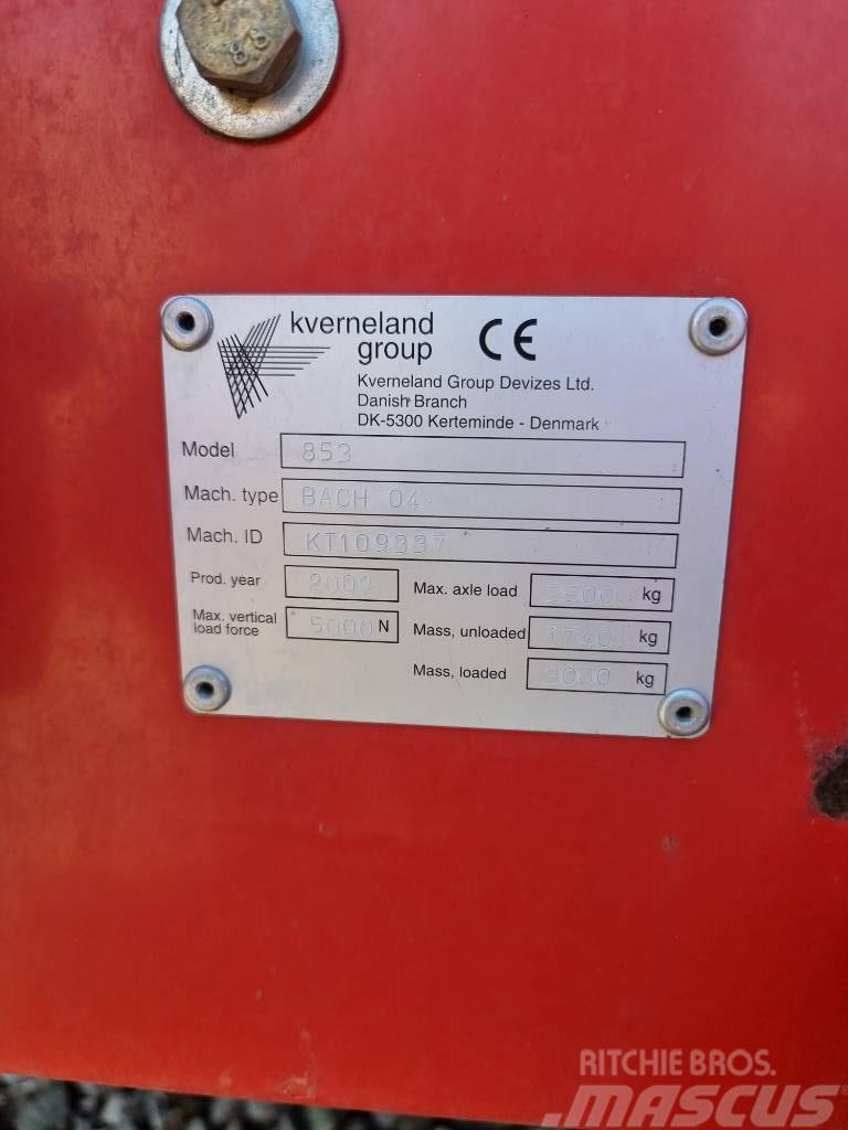Kverneland Taarup 853 Desmenuzadoras, cortadoras y desenrolladoras de pacas