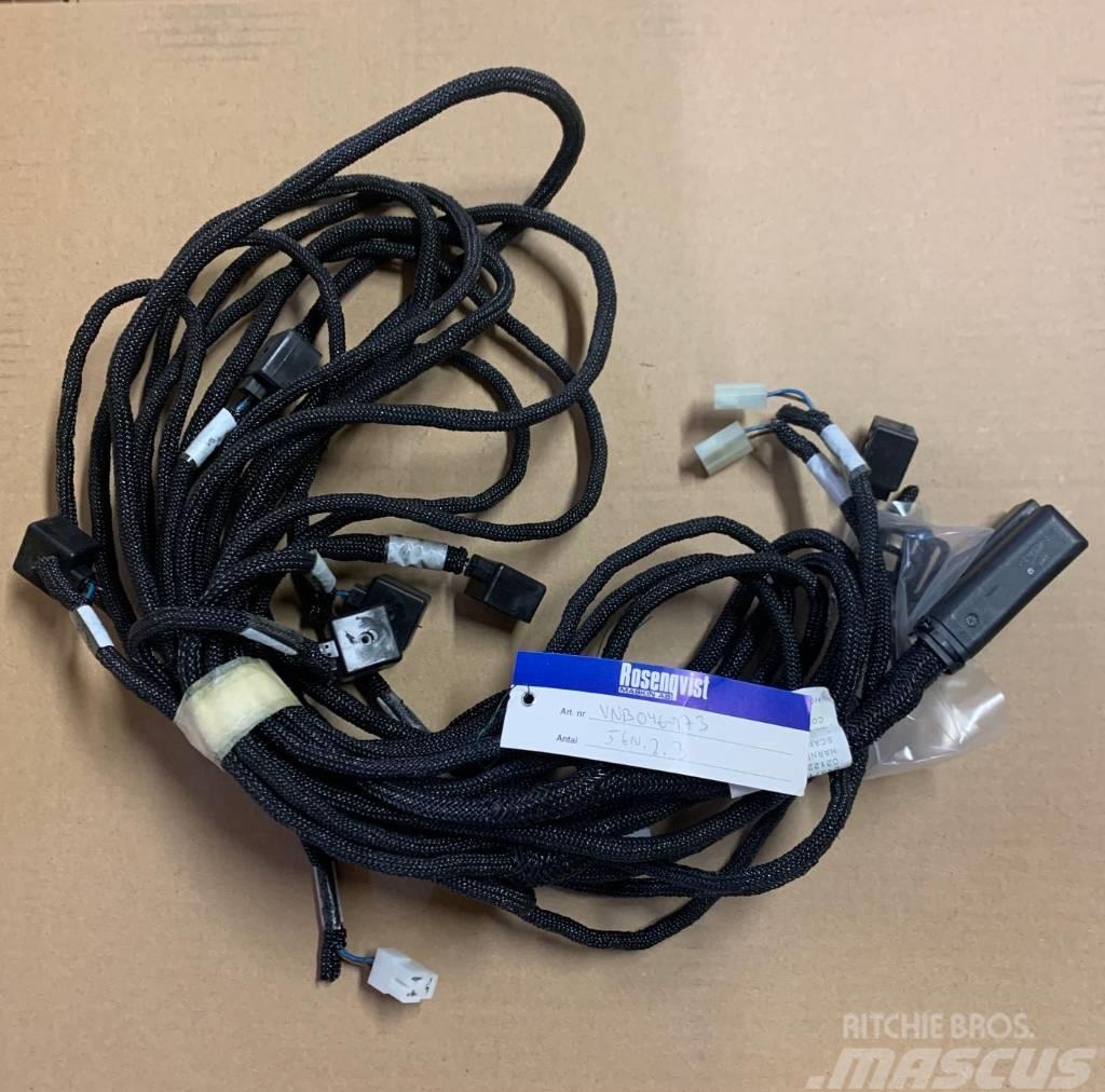 Deutz-Fahr Cable set multi 1 VNB0467173, B0467173 Electrónicos