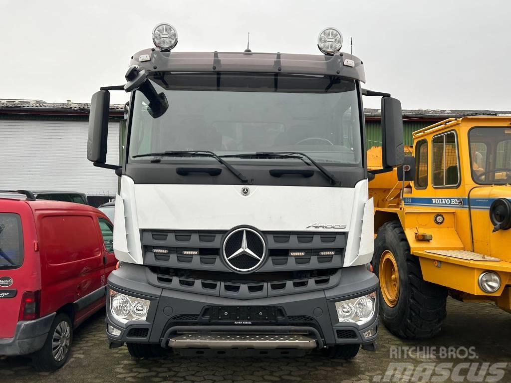 Mercedes-Benz 3246 B 8X4/4 Camiones con gancho