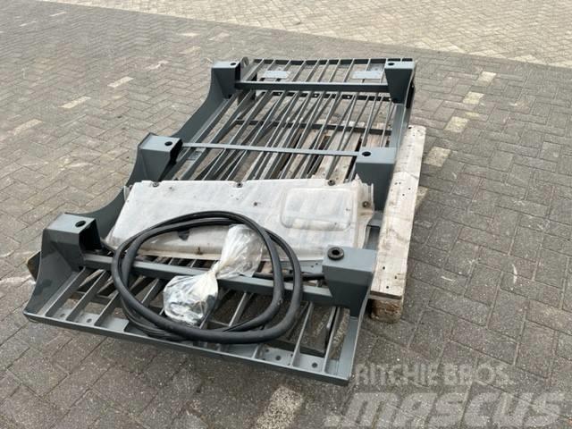 Liebherr Front/Roof Protection Gate Otros componentes