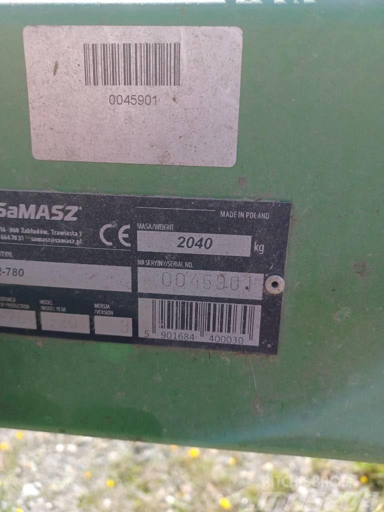 Samasz ZZ-780 Segadoras hileradoras