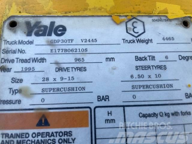 Yale GDP30TF Carretillas diesel