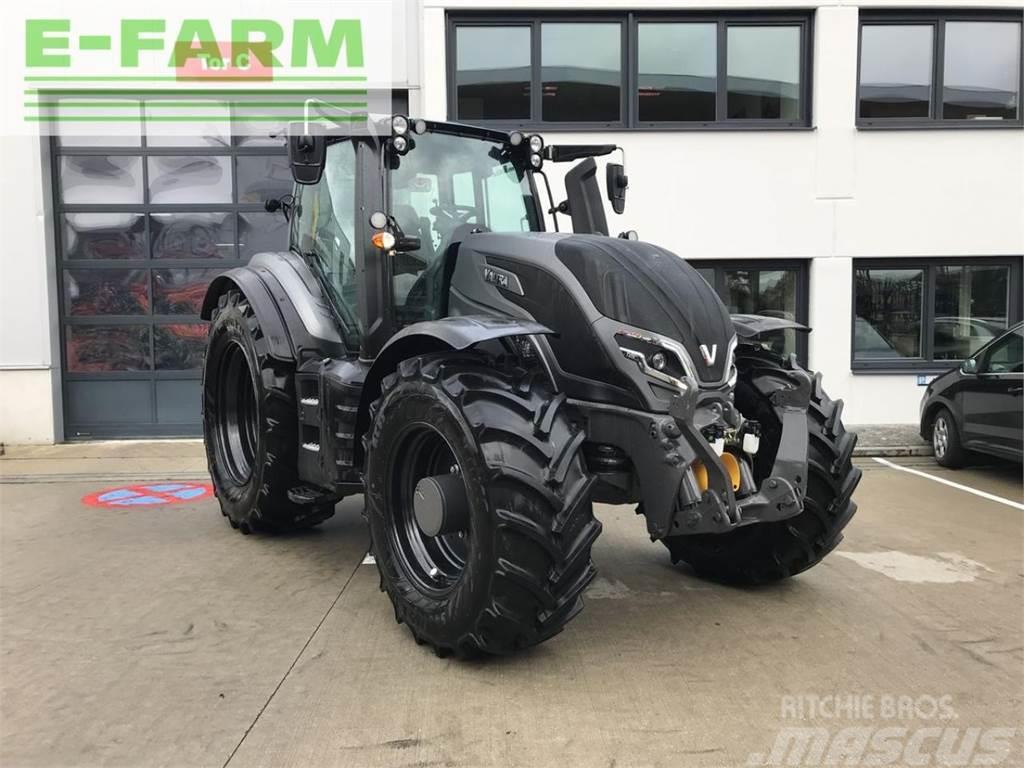 Valtra t215 direct Tractores