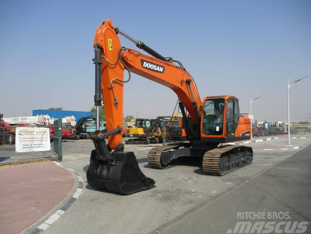 Doosan DX 225 LCA Excavadoras de cadenas
