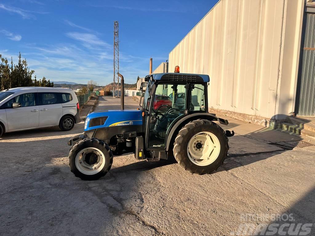 New Holland T 4030 Tractores