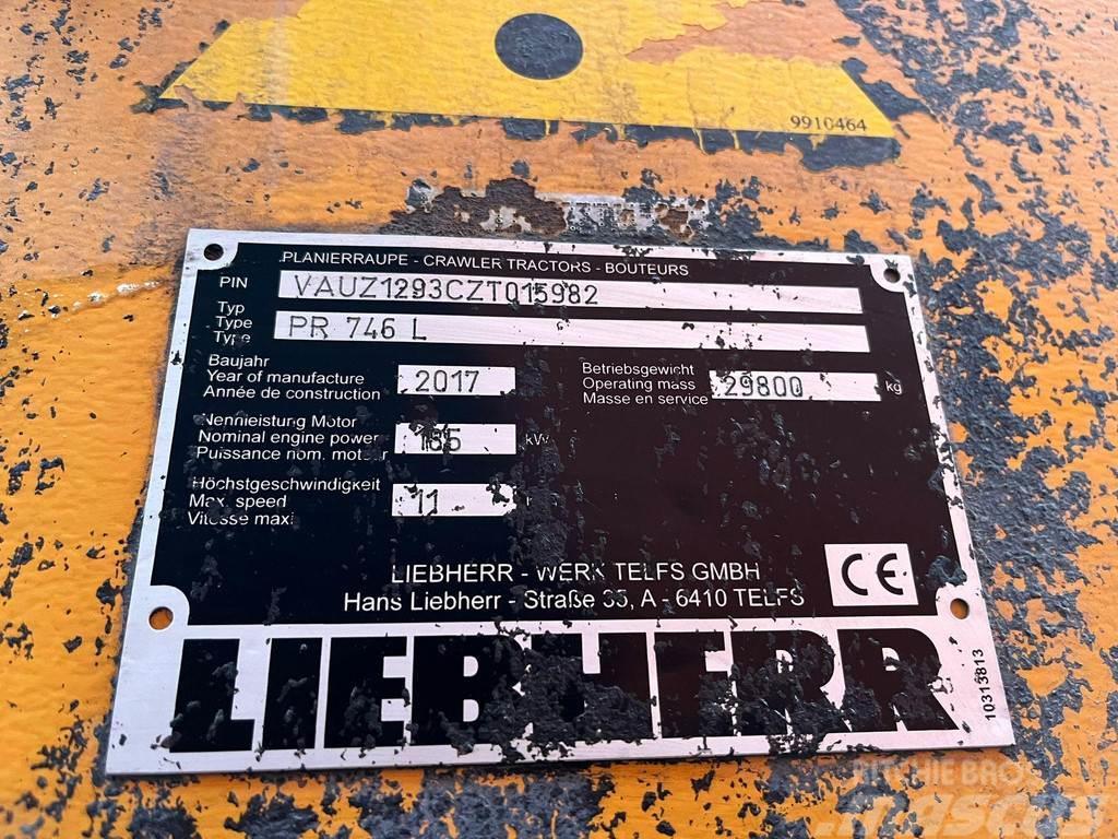 Liebherr PR 746 L Buldozer sobre oruga