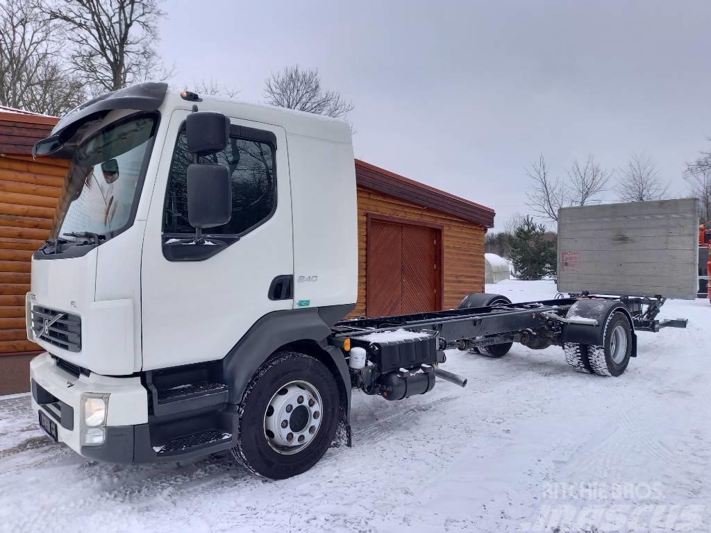 Volvo FL, 4x2, FULL AIR, ONLY 136800 KM Camiones chasis