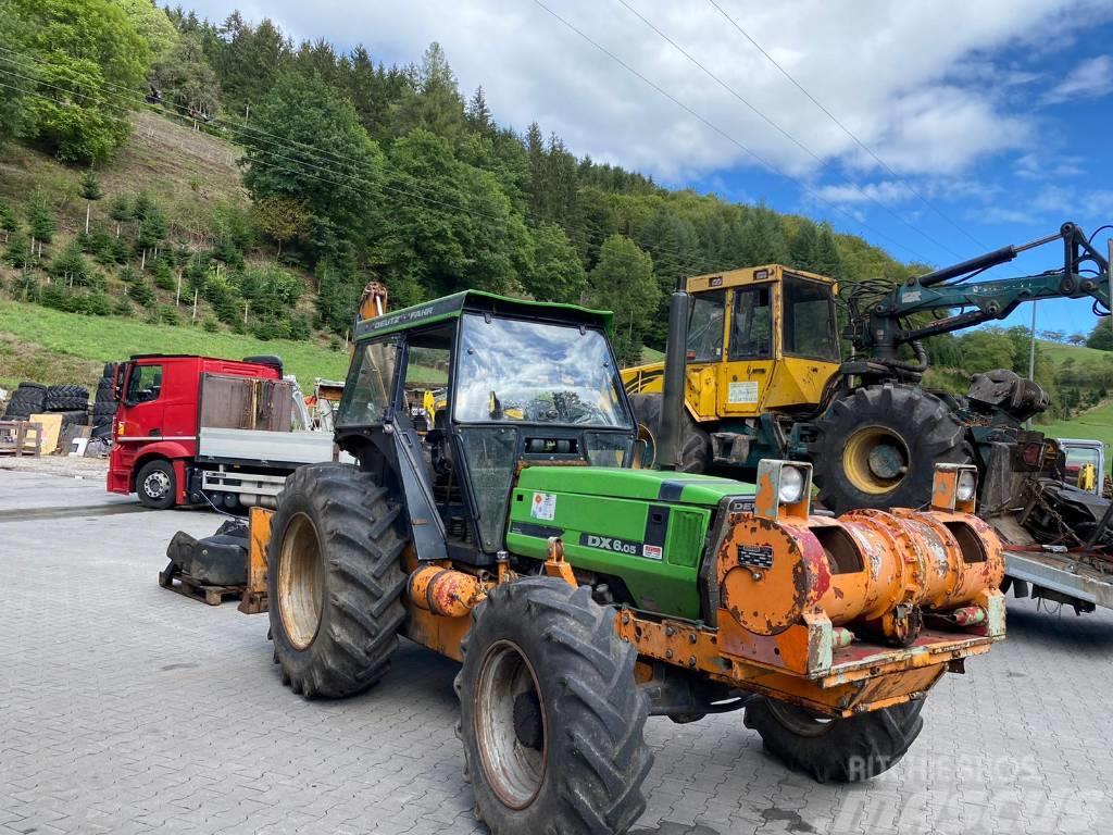 Deutz-Fahr DX6.05 Tractor forestal