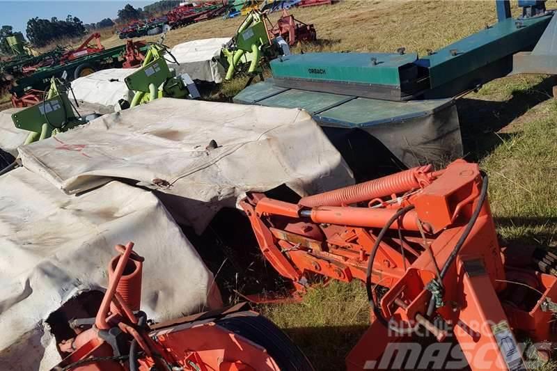 Kuhn 5 disc mower GMD 500 Otros camiones