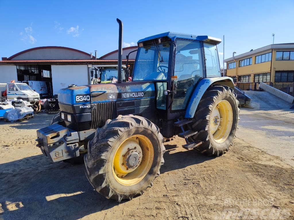 New Holland 8340 Tractores
