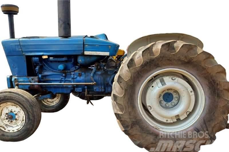 Ford 5000 Tractor Tractores