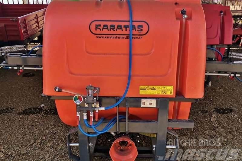  Other 800 L Karatas Boom Sprayer With 12m Boom Procesadoras de cultivos y unidades de almacenamiento / máquinas - Otros