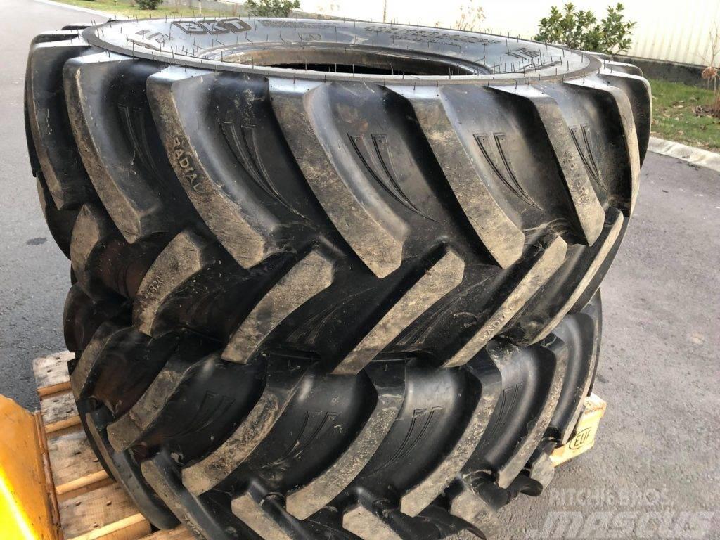 BKT 425/75R20 Neumáticos, ruedas y llantas