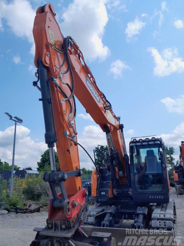 Doosan DX 140 LCR/V-5 Excavadoras de cadenas