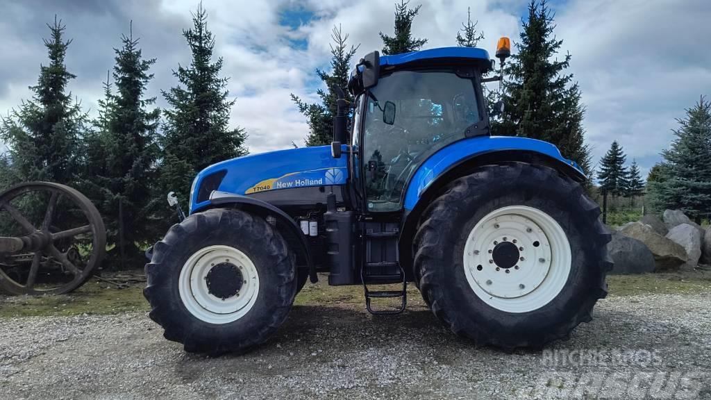 New Holland 7040 Tractores