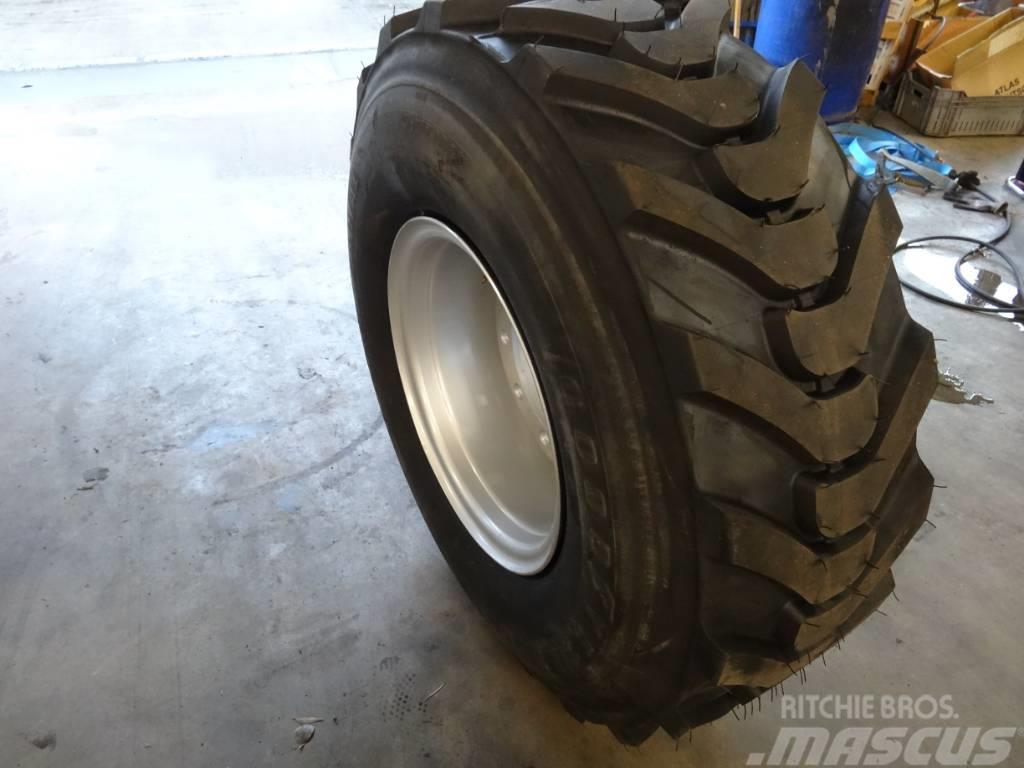  H. Vrakking Tires 46x17.0R20 or 450/70R20 Neumáticos, ruedas y llantas