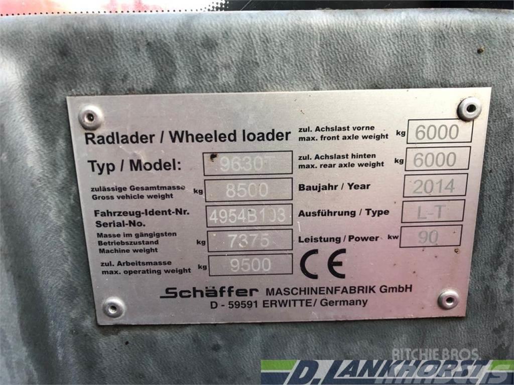 Schäffer 9630 T Cargadoras sobre ruedas