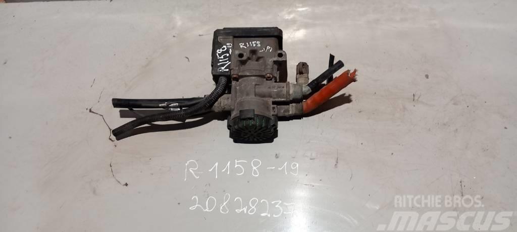 Renault Midlum 180 EBS brake valve 20828237 Frenos