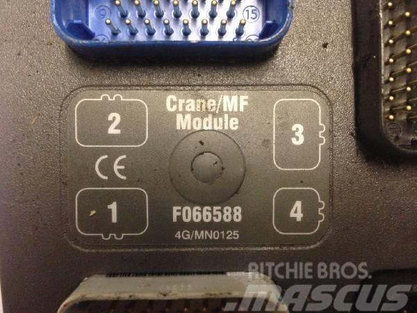 John Deere Timberjack Crane / MF Module F066588 Electrónicos