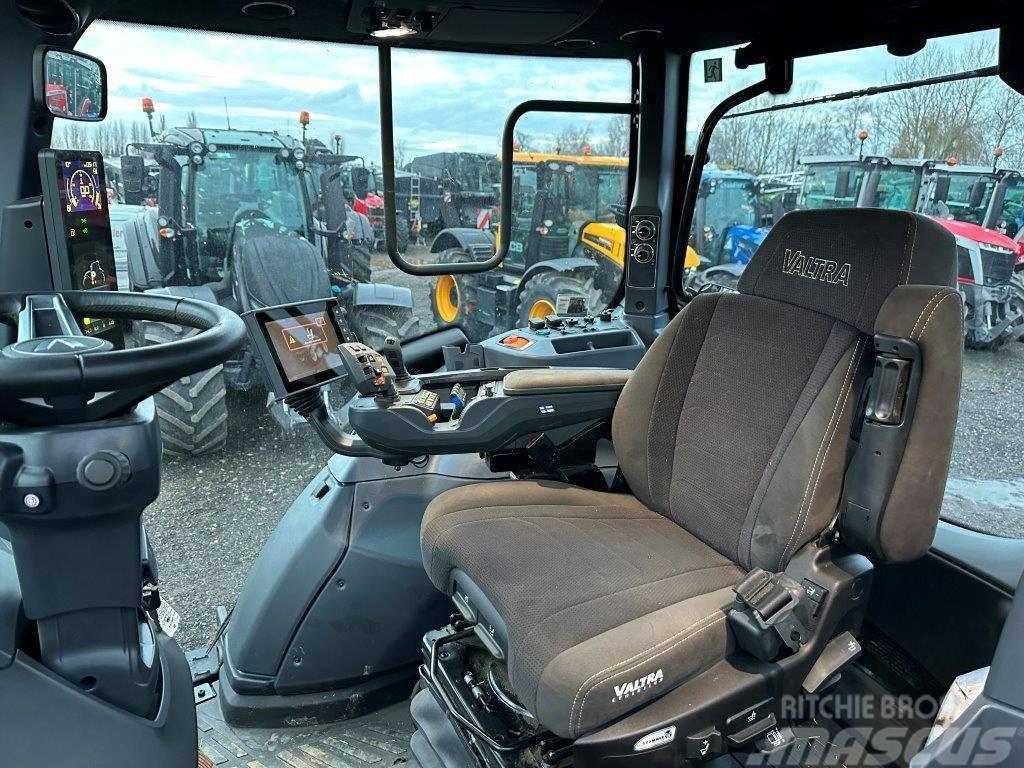 Valtra T 235 Direct Tractores