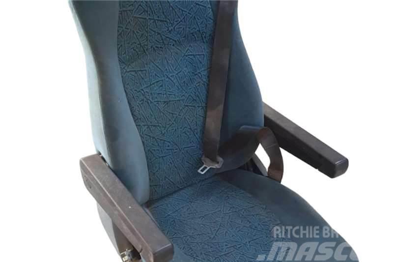 Seat with Safety Belt Otros camiones