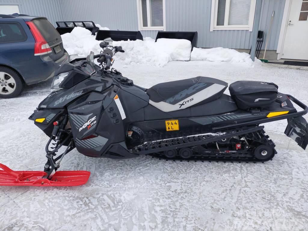 Ski-doo mxz 600 xrs Motonieves
