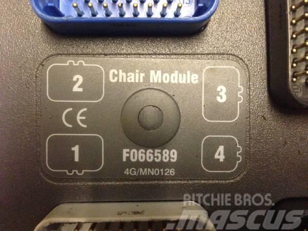 John Deere Timberjack Chair Module F066589 Electrónicos