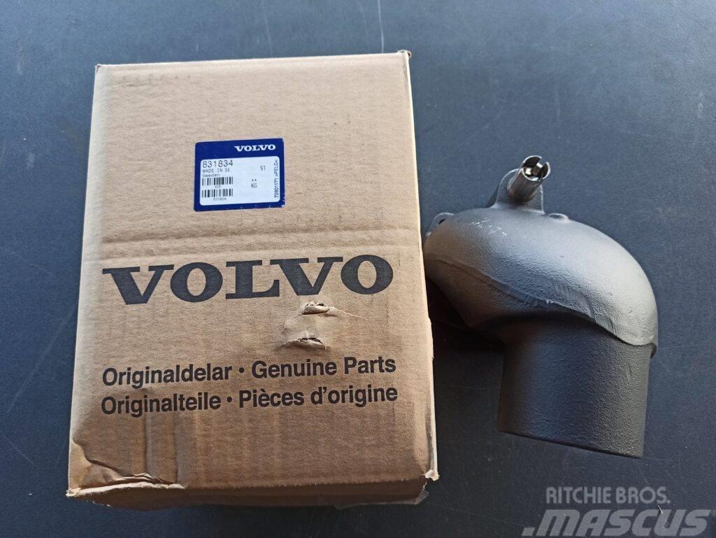 Volvo EXHAUST PIPE 831834 Motores