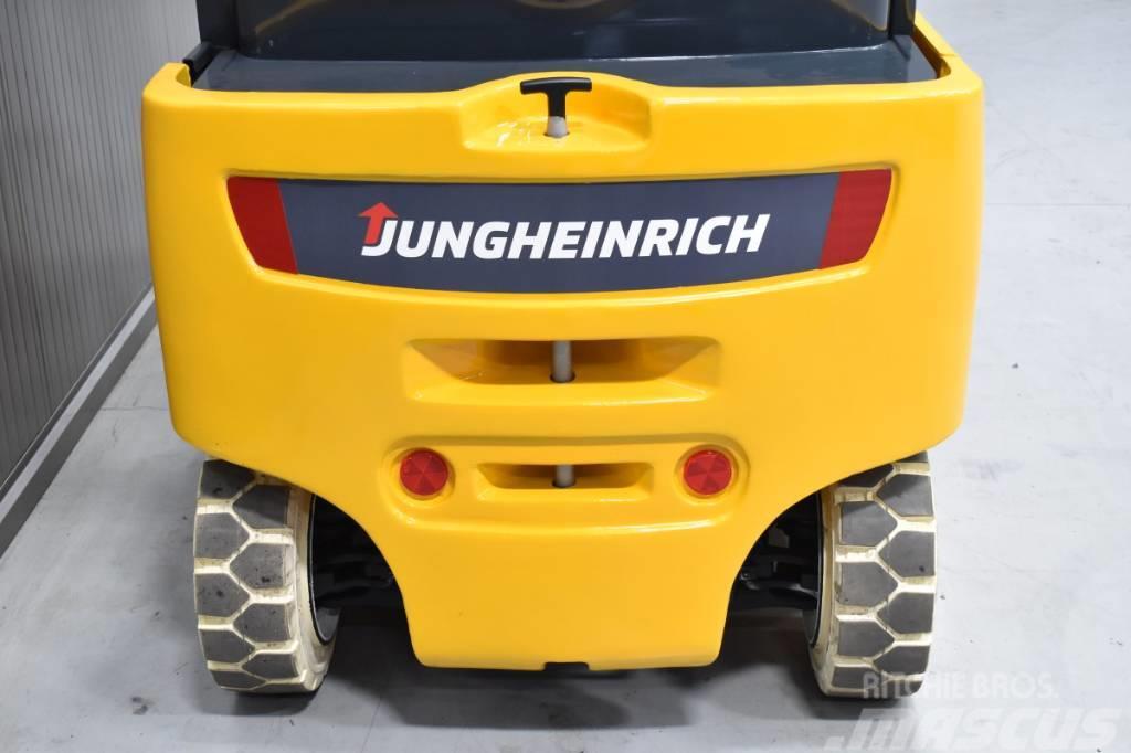 Jungheinrich EFG 320 Carretillas de horquilla eléctrica
